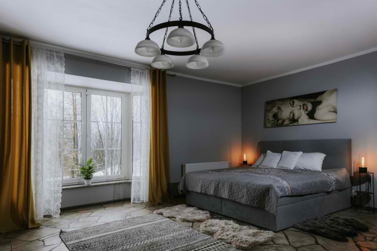 Willa Pod Gondola Appartement Świeradów-Zdrój Buitenkant foto